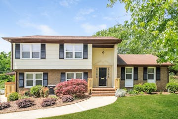 999 NOTTINGHAM RD HIGH POINT, NC 27262